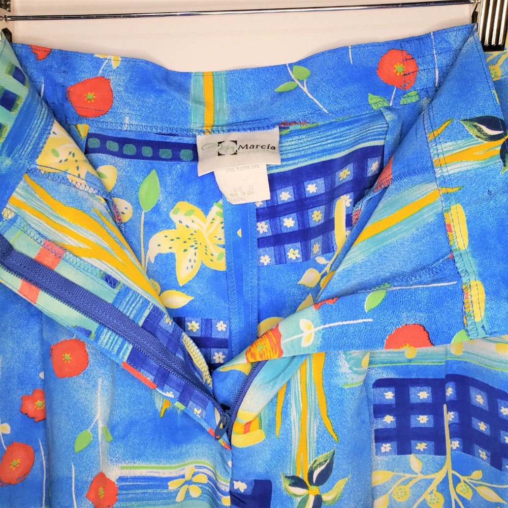 Vintage 1980s High Waisted Colorful Floral Shorts - Picture 3 of 4